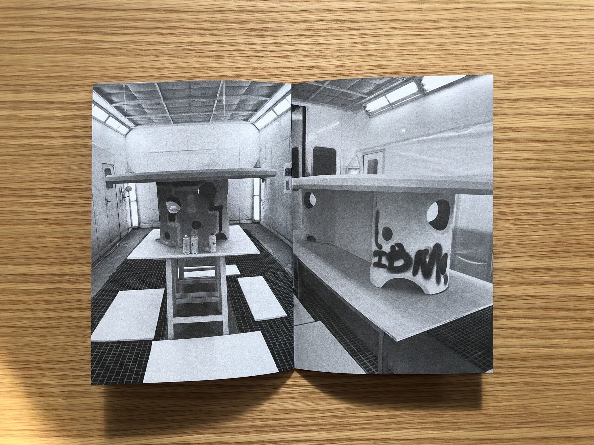 アート・デザイン・音楽 HIROSHI IGUCHI ZINE innen Japan」のアーロン・ファビアンと井口弘史が選ぶ、今気に