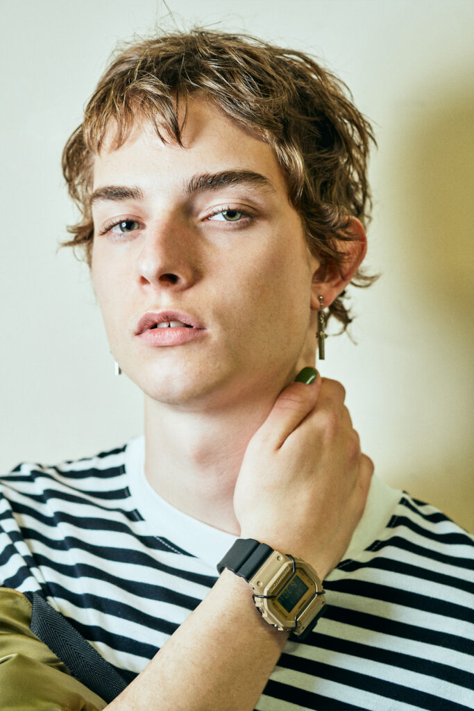 ミスター・ジェントルマン」と「G-SHOCK」の初コラボ ベージュと