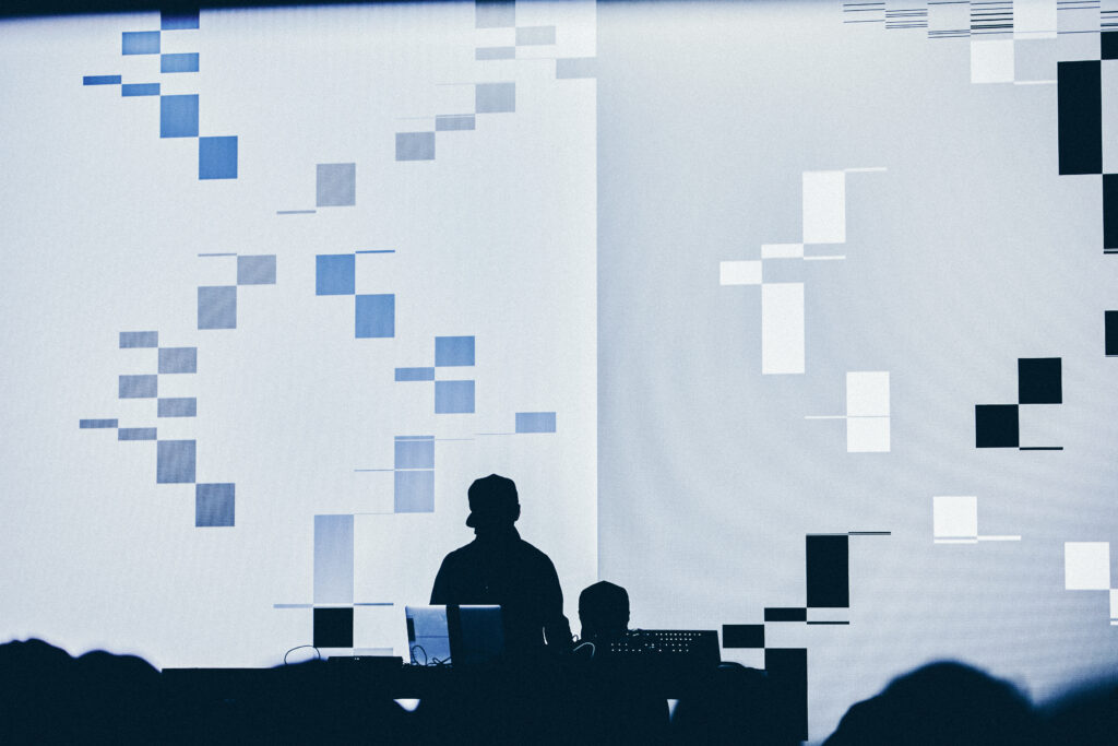 Exploring the singular composer/artist Ryoji Ikeda’s first Tokyo live show in five years and screening of “superposition”