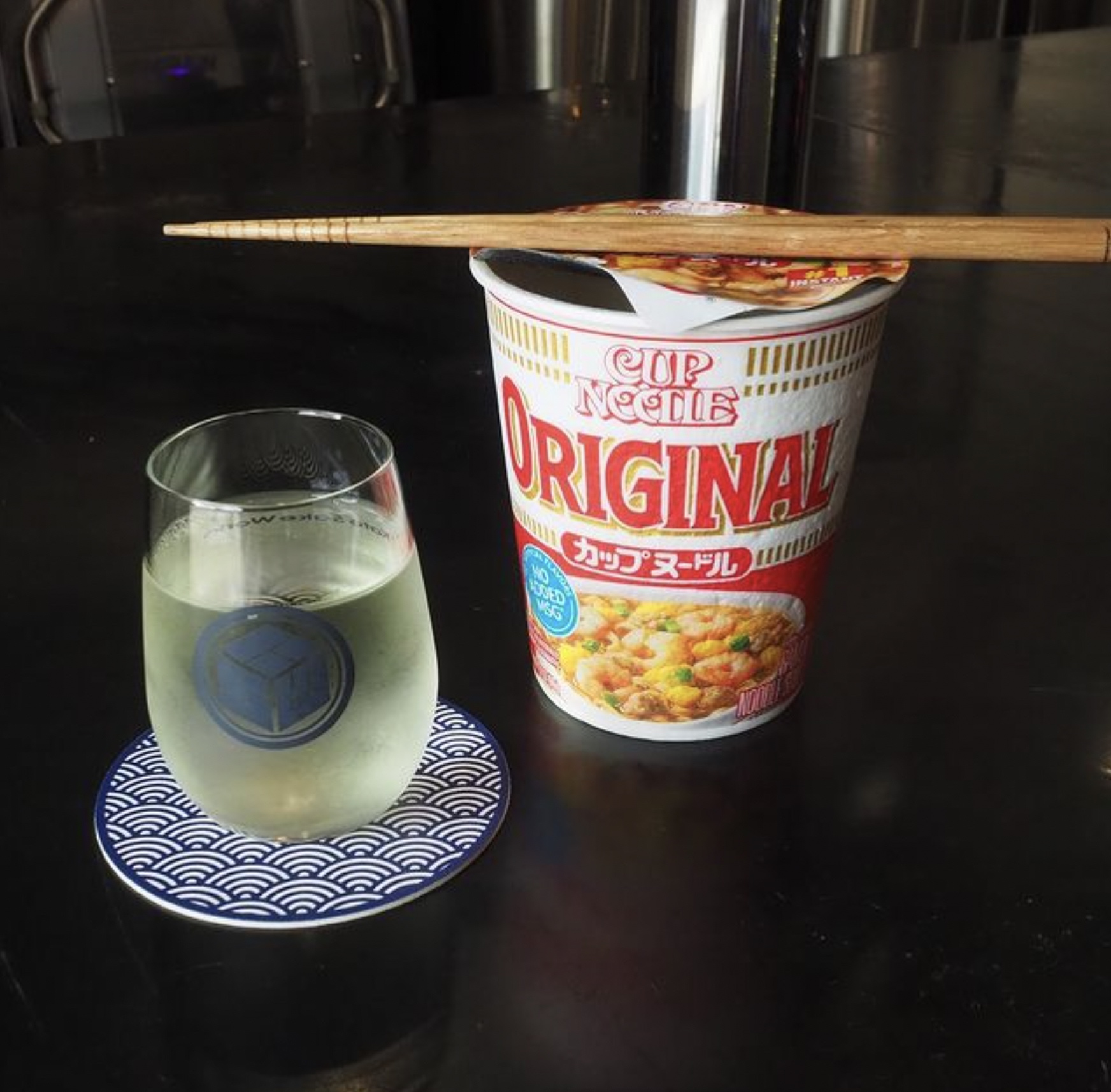 Cup noodles and sake