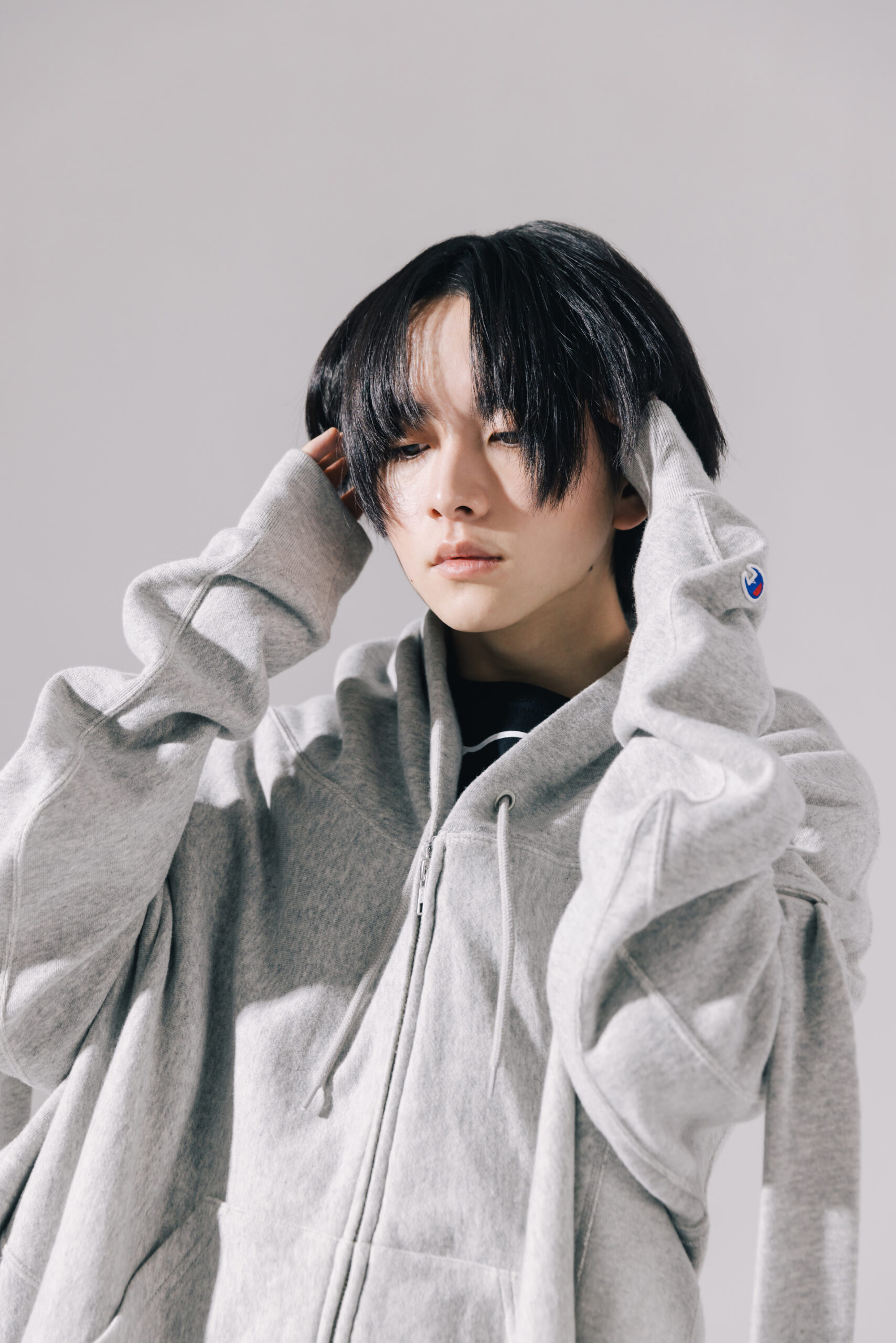 チャンピオン　アンリアレイジ コラボパーカー チャンピオンがアンリアレイジとの初のコラボコレクションを発表