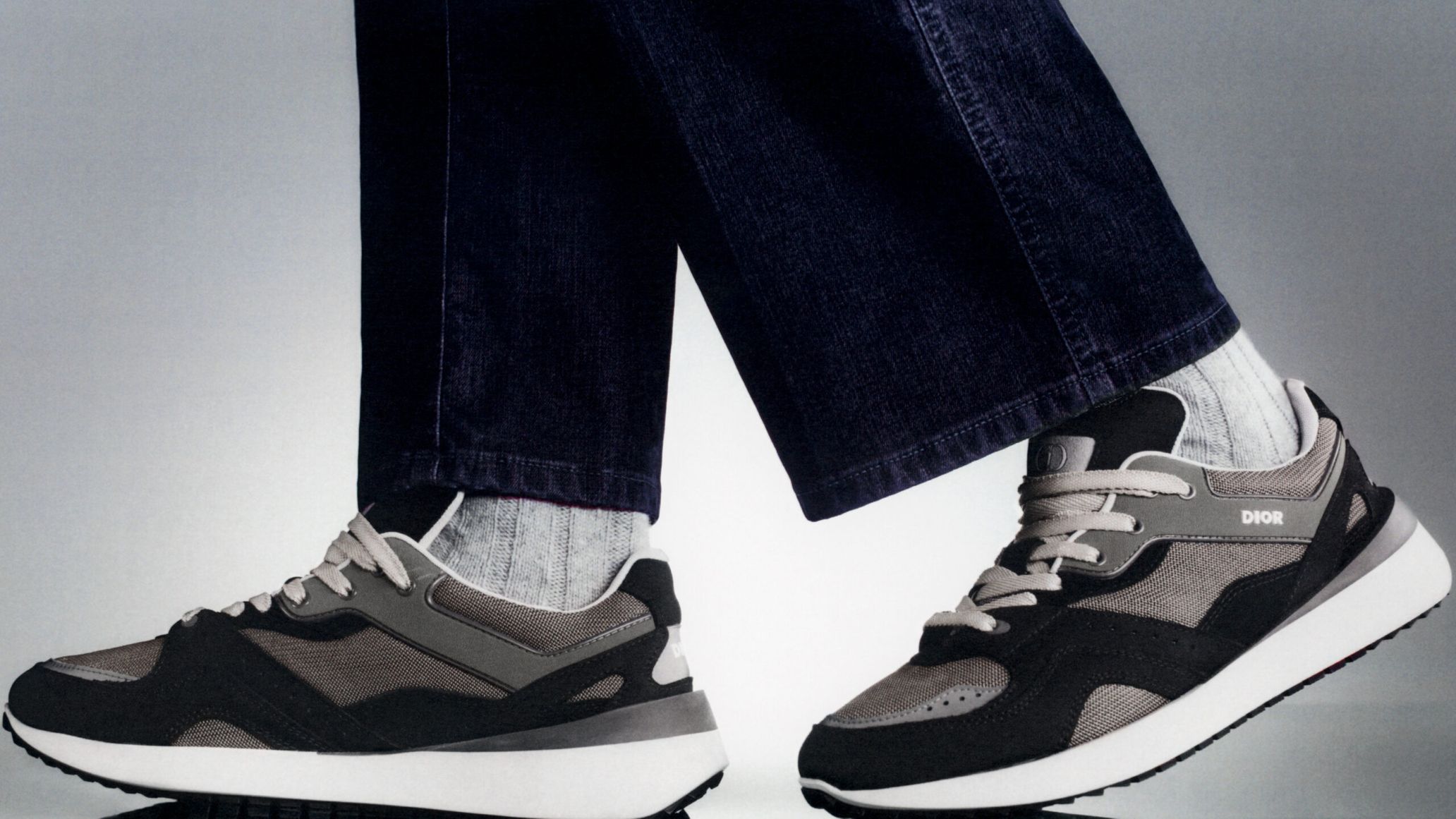 ディオール」からメンズの新作スニーカー