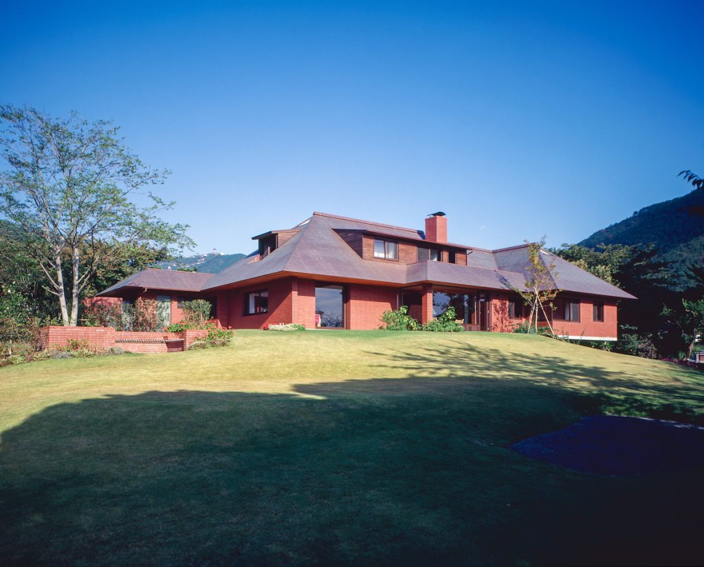 A house designed by architect Junzo Yoshimura, which was the venue for 1977- Summer Residency and Shop