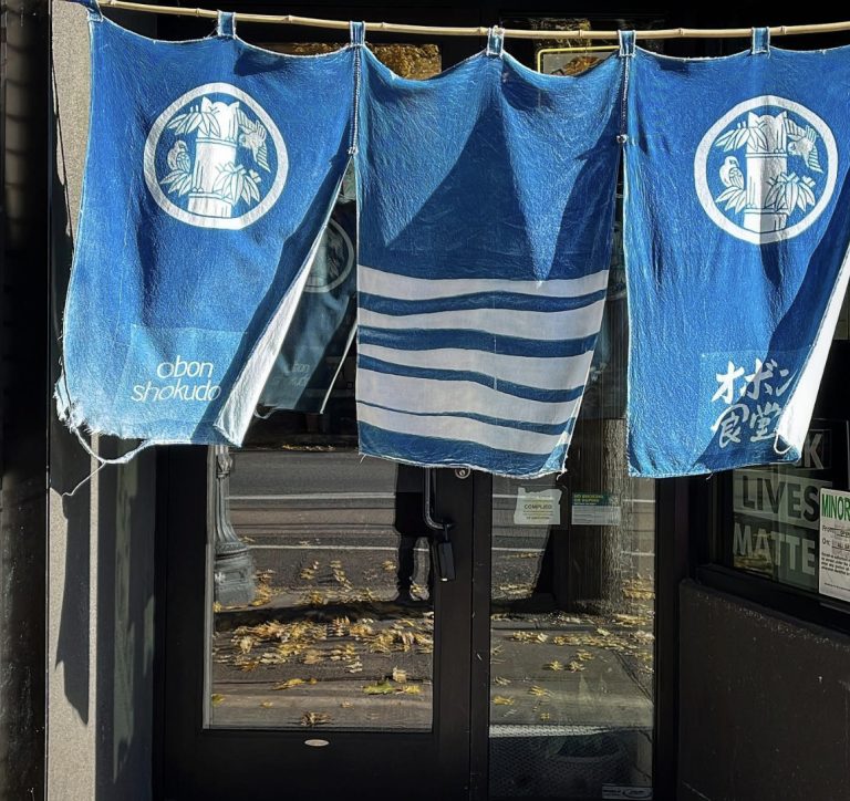 Mamma Mø åker kjelke ノルウェーの絵本 Mamma Mø åker kjelke ノルウェーの絵本 Mamma Mø aker kjelke