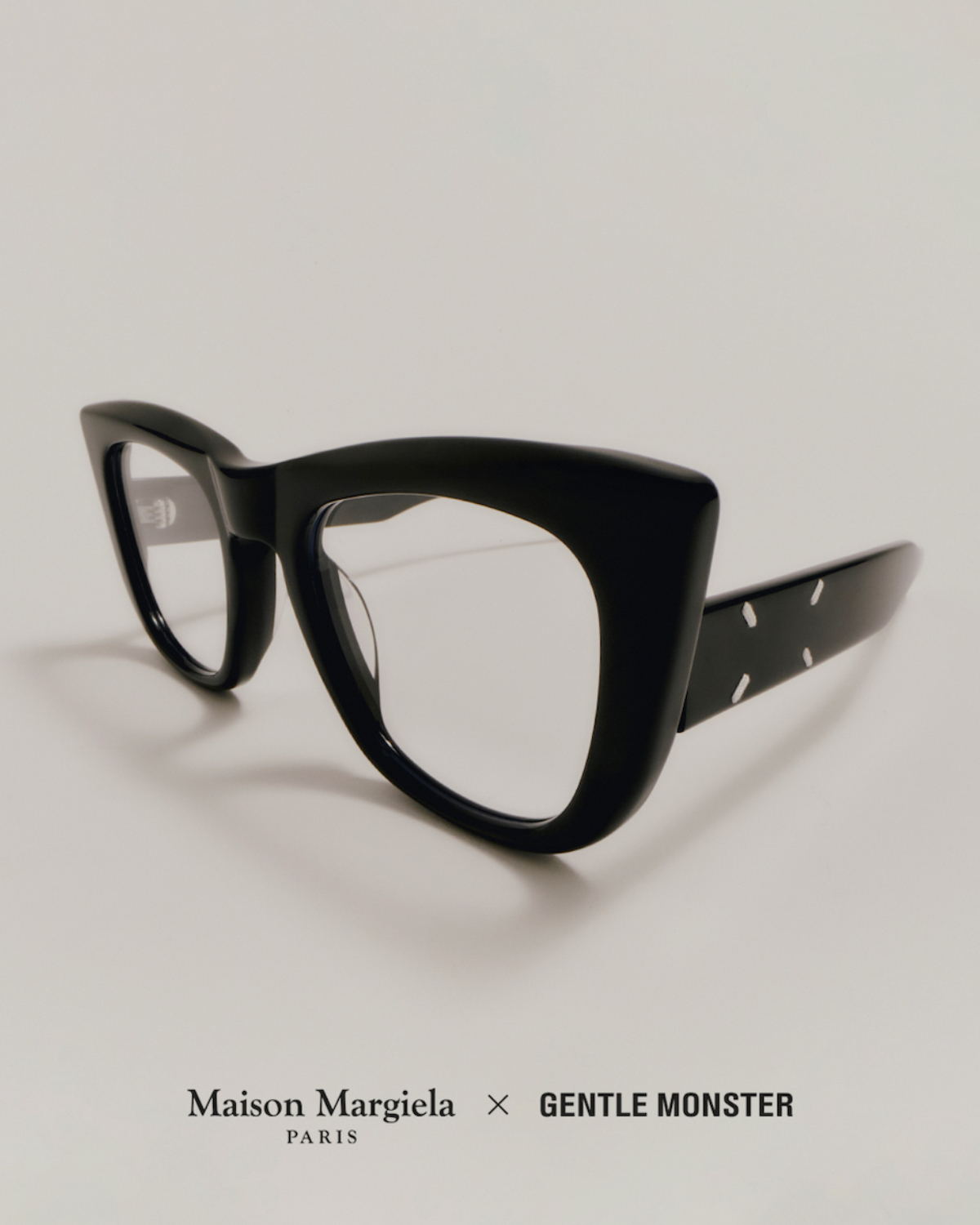メゾン マルジェラ」×「ジェントル モンスター」のサングラス11型 アイ