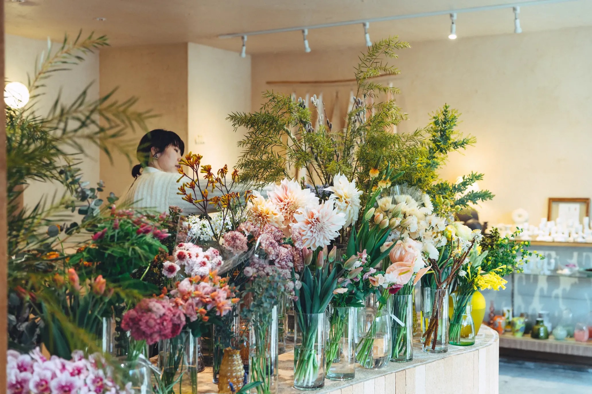 "Olde" is a flower store with a wide variety of flowers purchased from markets nationwide