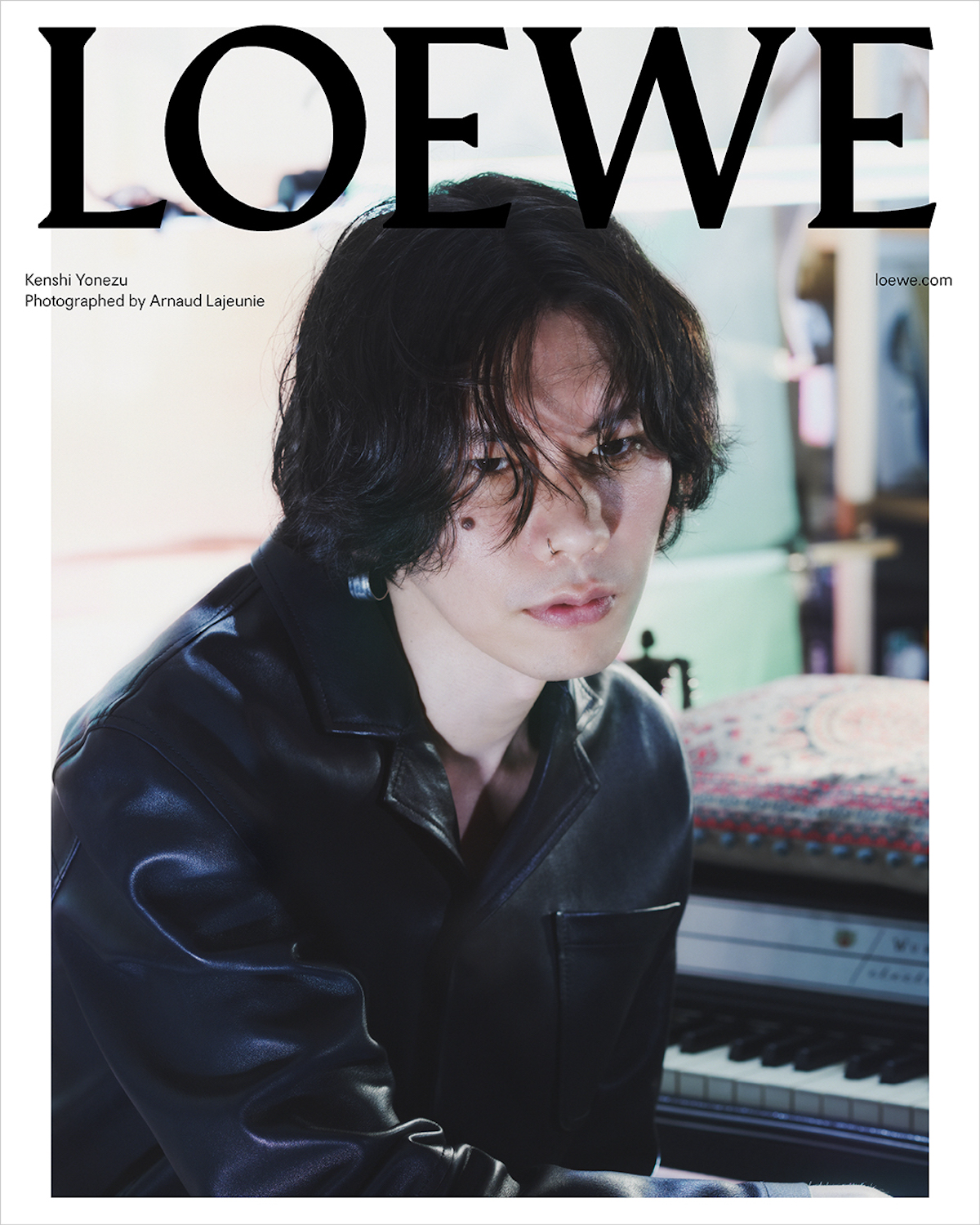 【B2】1点限り ★非売品 LOEWE 米津玄師 ポスター ロエベ hachi② B2】1点限り ☆非売品 LOEWE 米津玄師 ポスター ロエベ hachi②